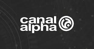 Haut-parleur sur fond bleu